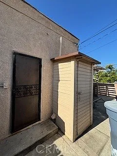 345 E College St — Photo 17