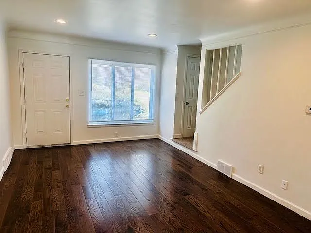 70 Crocker Blvd — Photo 9