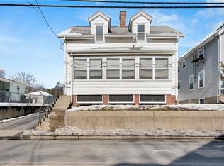 821 Weeden St, Pawtucket, RI 02860