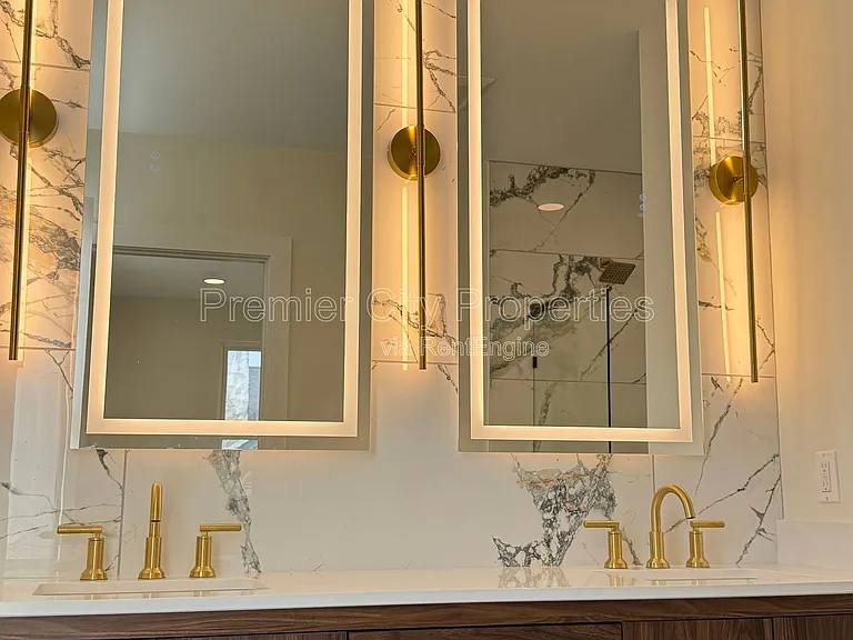 240 McGregor Ave #1 — Photo 6