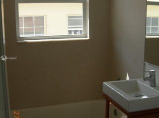 500 14th St APT 204, Miami Beach, FL 33139