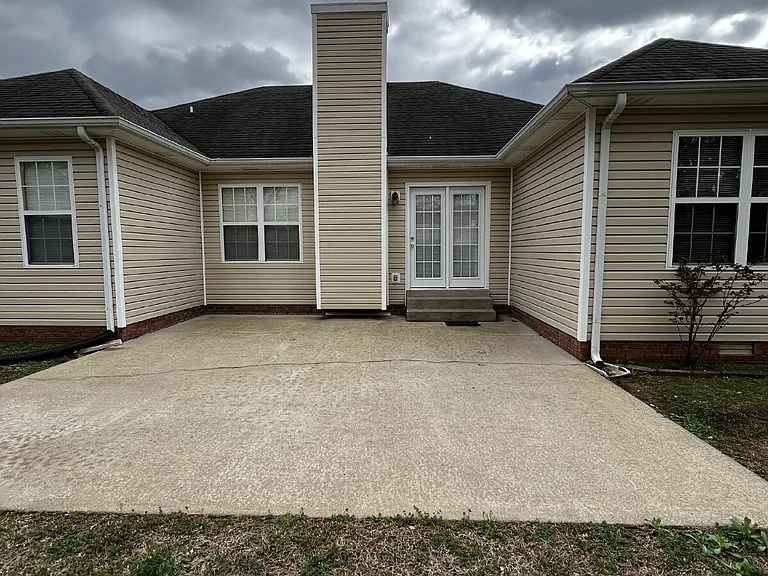 3427 Poplar Hl — Photo 6