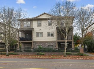 7993 NE Rockne Way, Hillsboro, OR 97006