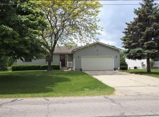 1408 S Lansing St, Saint Johns, MI