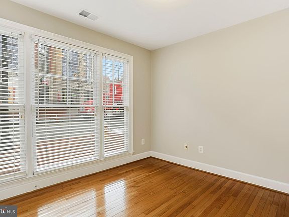 2nd image of 1865 Ballenger Ave