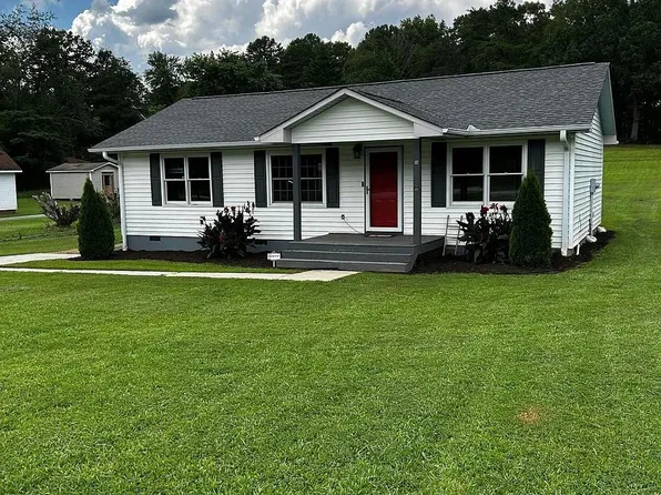 1080 Highlands Hwy, Walhalla, SC 29691