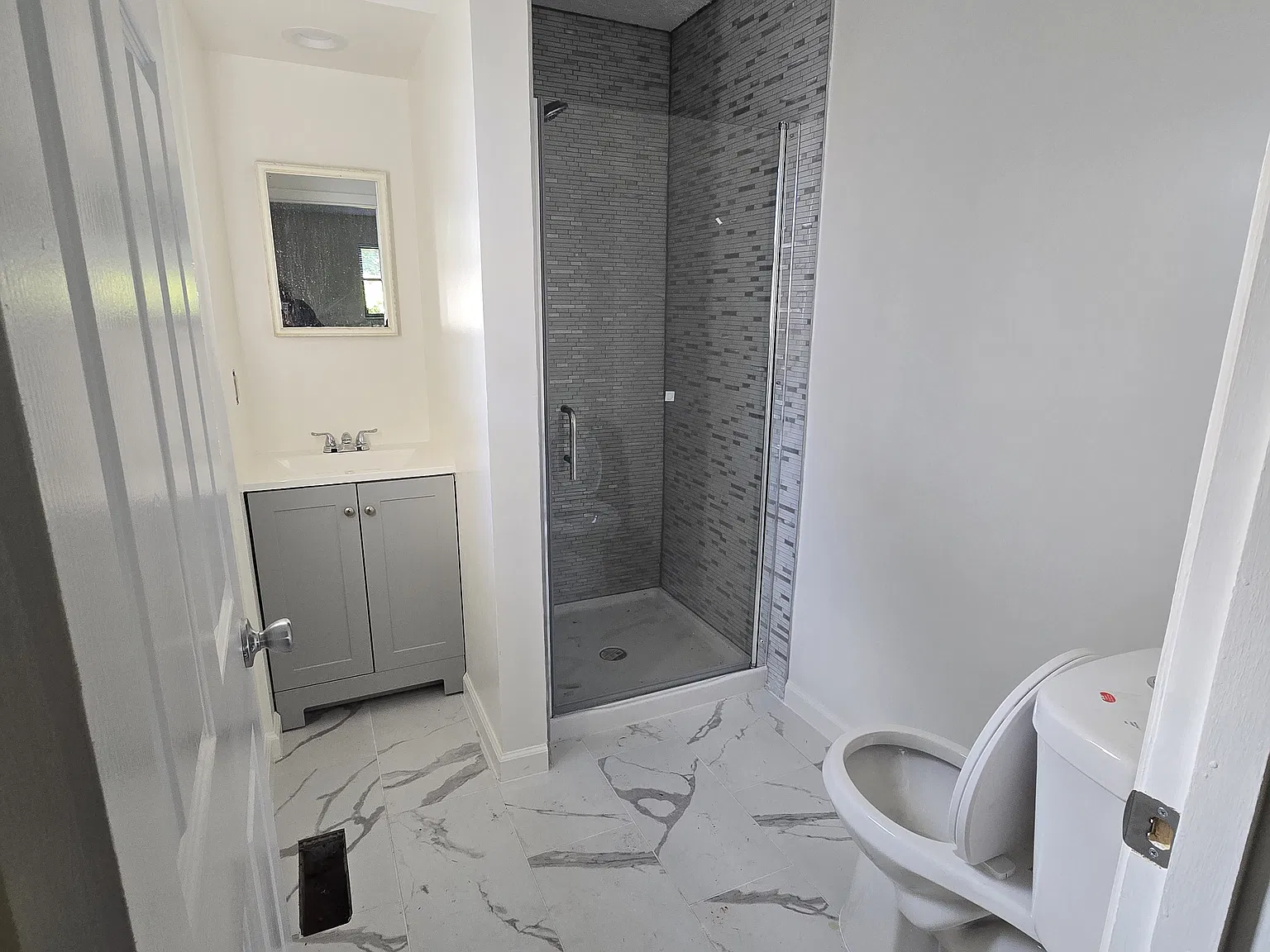 Apartment — Photo 2