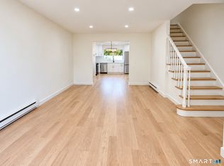 Woodview Terrace,Woodway Manor, Stamford, CT 06907