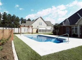 301 Andover Ct, Bonaire, GA 31005