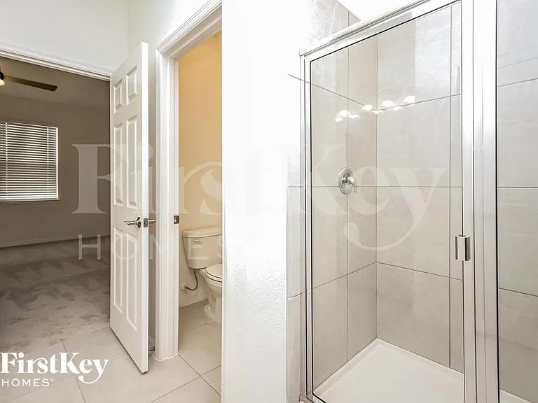 360 Corbel Ln — Photo 7