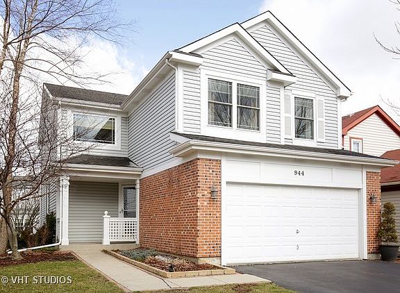 2nd image of 944 Blackburn Dr