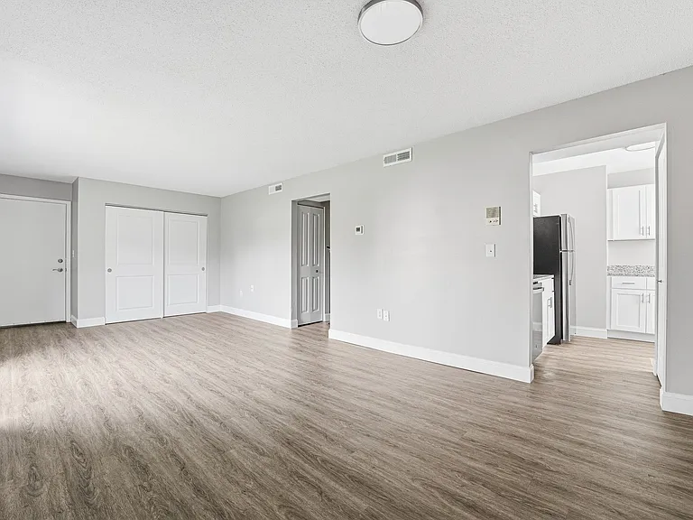 The Residences at Buttonwood — Photo 21