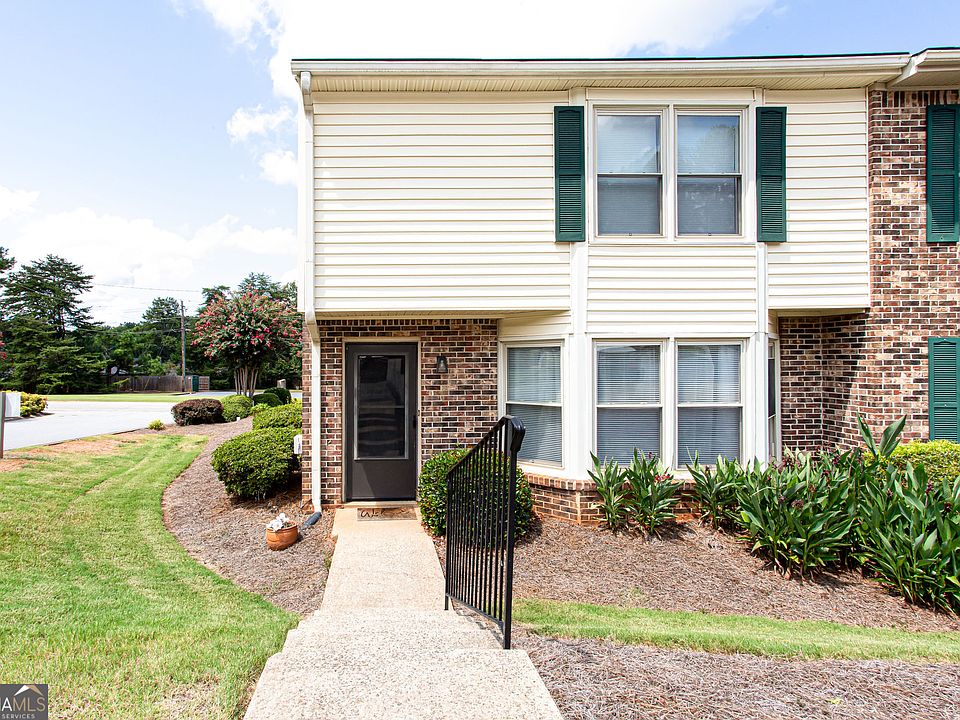 1st image of 768 Longleaf Dr
