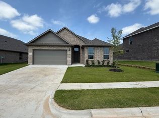 1948 Preakness Dr, Granbury, TX 76049