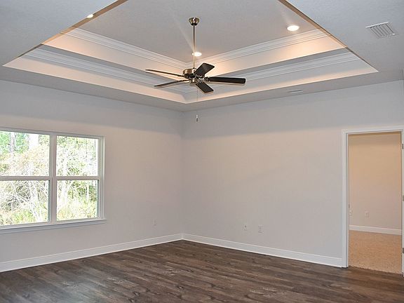 3rd image of 131 Southern Pines Rd