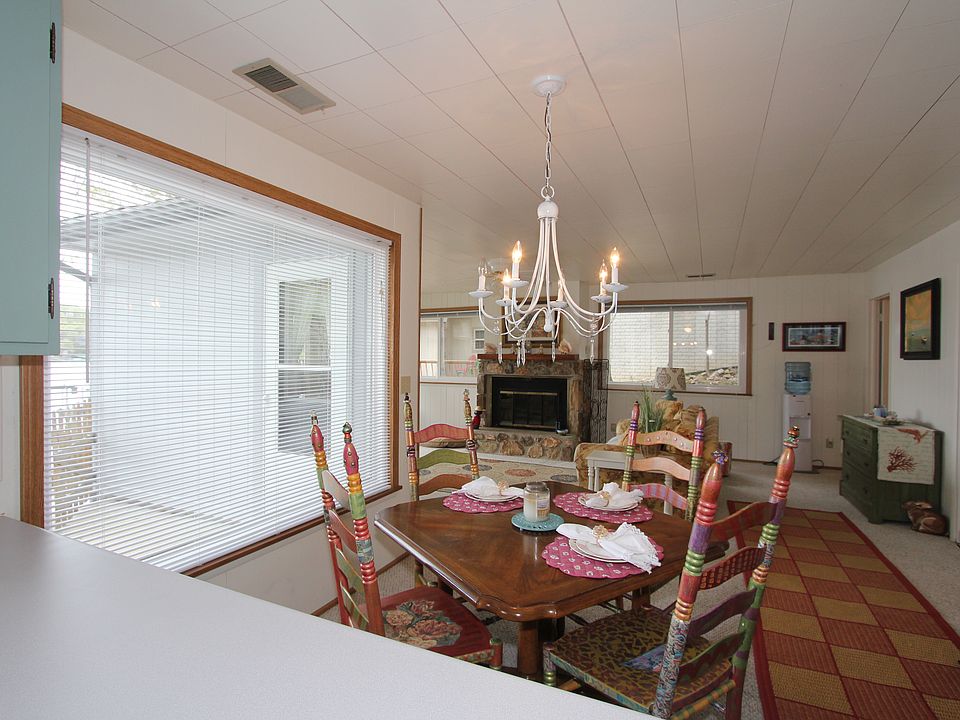 1st image of 106 Westport Cir