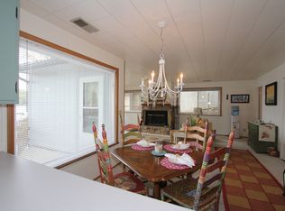 106 Westport Cir, Sunrise Beach, MO 65079