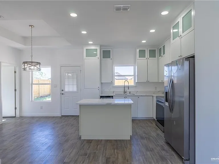 10901 N Sugar Bear Dr — Photo 4