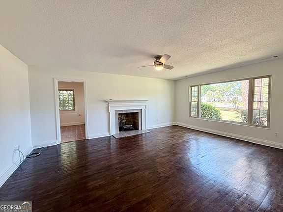 3rd image of 347 S College St