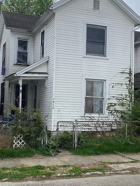1st image of 1612 McLain St