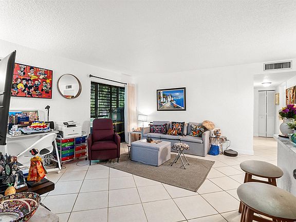 5th image of 7759 Ashmont Circle #103