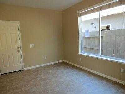 4th image of 7851 Lahontan Ct