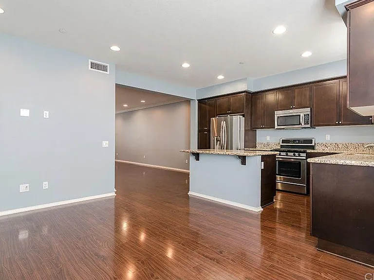 5341 Ocean #102 — Photo 8