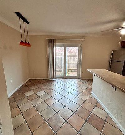 5th image of 1628 Vintage Dr APT 9