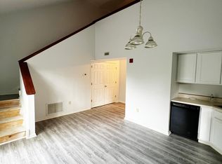 58 E Oakland Ave #6, Doylestown, PA 18901