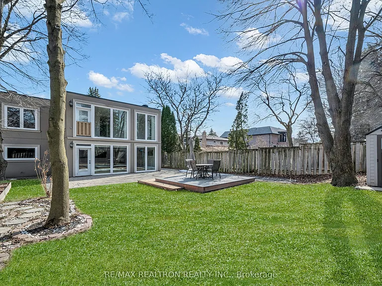 26 Liebeck Cres — Photo 26