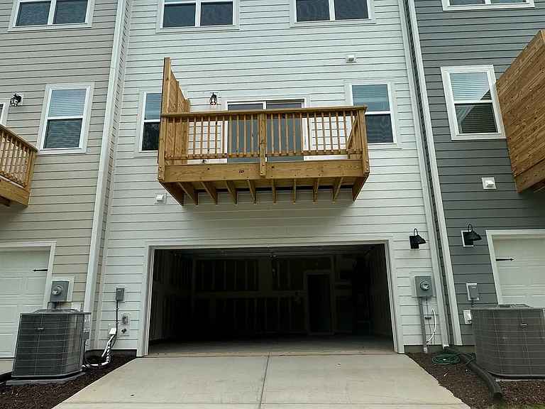 807 Lucky Clover Way — Photo 3