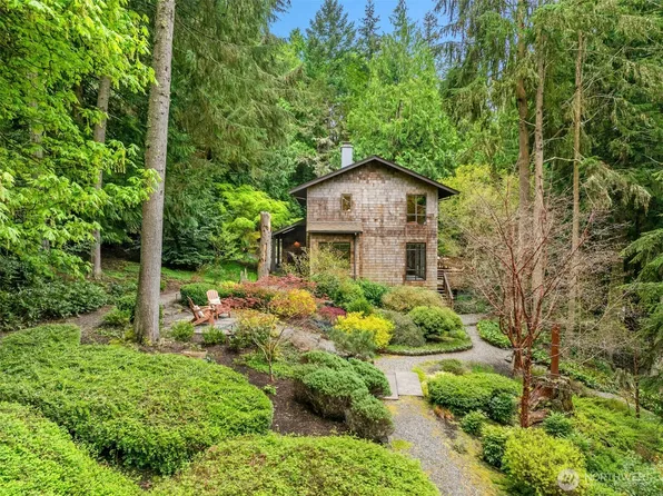8151 NE Hidden Cove Road, Bainbridge Island, WA 98110