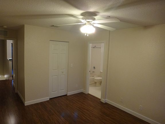 5th image of 4205 Vineyard Cir