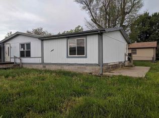 418 Blaine St, Walton, KS 67151