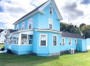 6300 Church St, Chincoteague, VA 23336