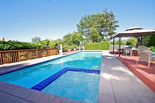 Glorious-Sunny Pool-Spa
