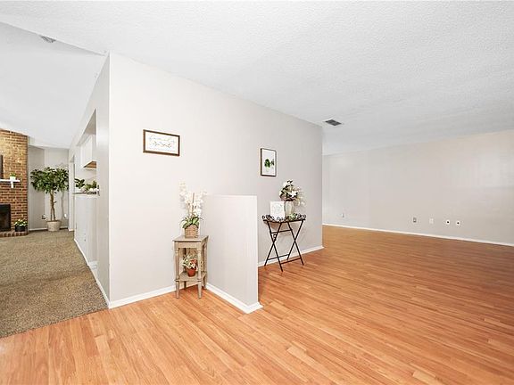 3rd image of 3629 Jericho Dr