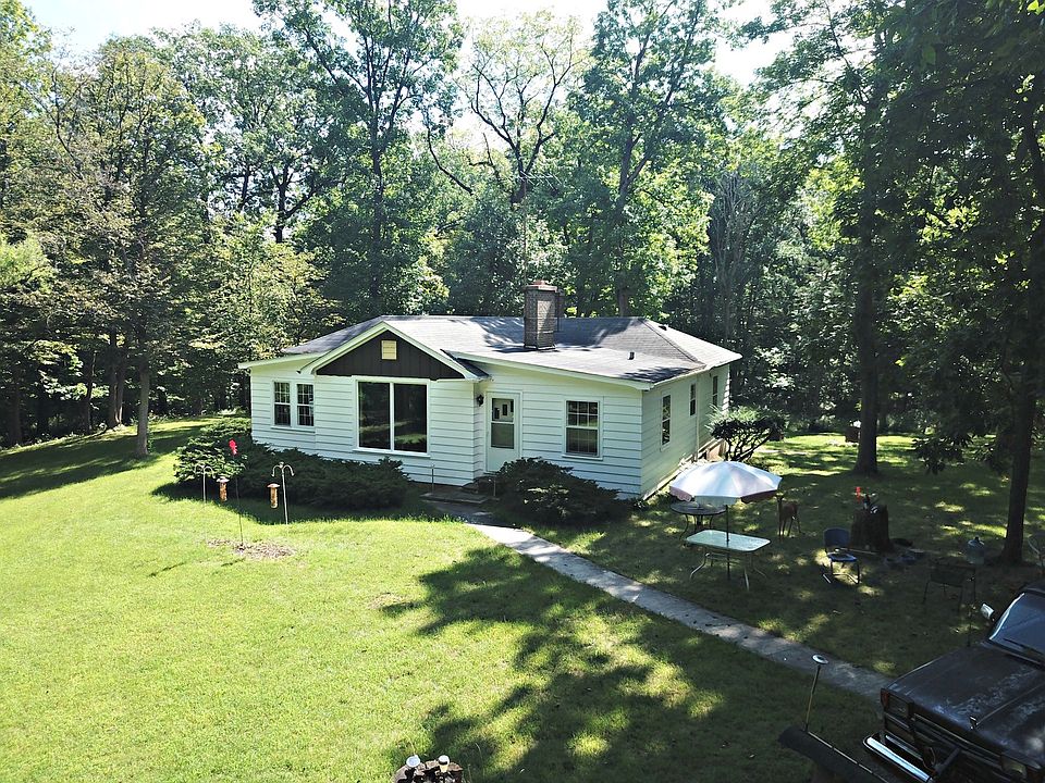 1st image of 13365 W 159th St