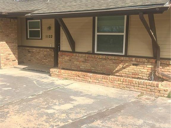 3rd image of 1122 Glenwick Ln