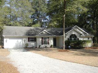 14 Fiddler Dr, Beaufort, SC 29907