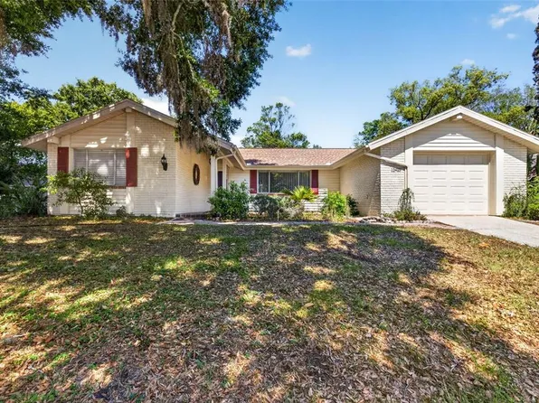 12415 Stagecoach Ln, Hudson, FL 34667