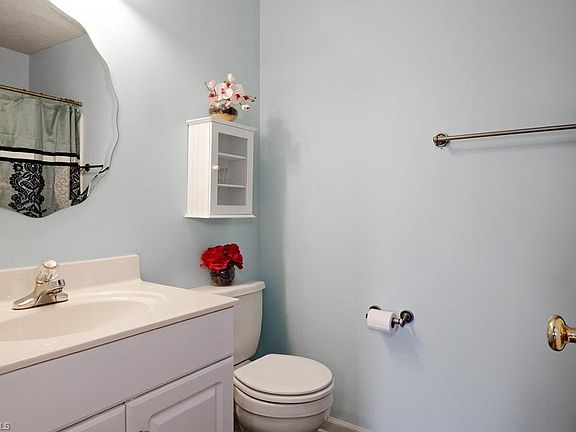 5th image of 3713-3B Morris Farm Dr