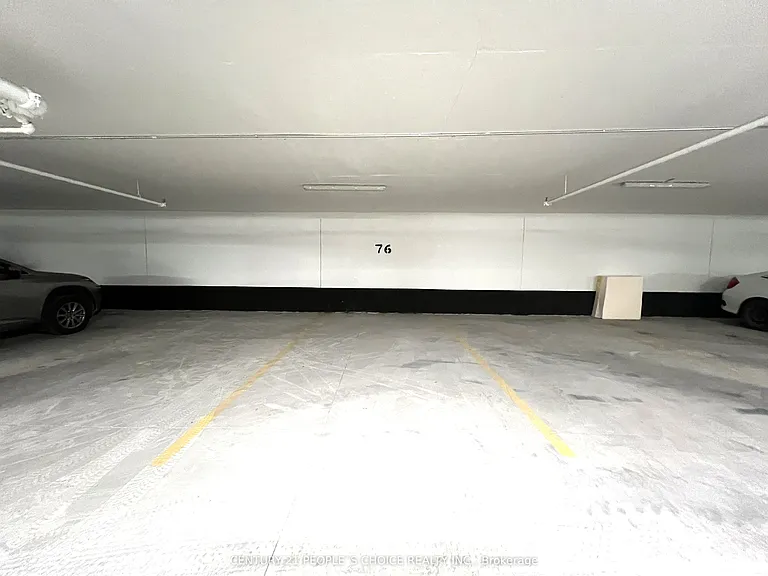 9000 Jane St #2102 — Photo 31