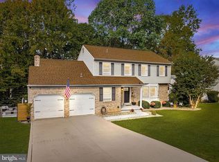 496 Greenwood Dr, Wilmington, DE 19808