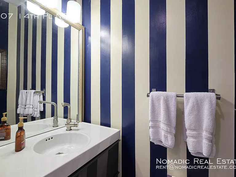 607 14th Pl NE #1 — Photo 7