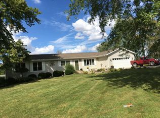 17247 Clinton Rd, Oakwood, IL 61834