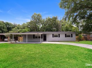 584 Clermont Ave S, Orange Park, FL 32073