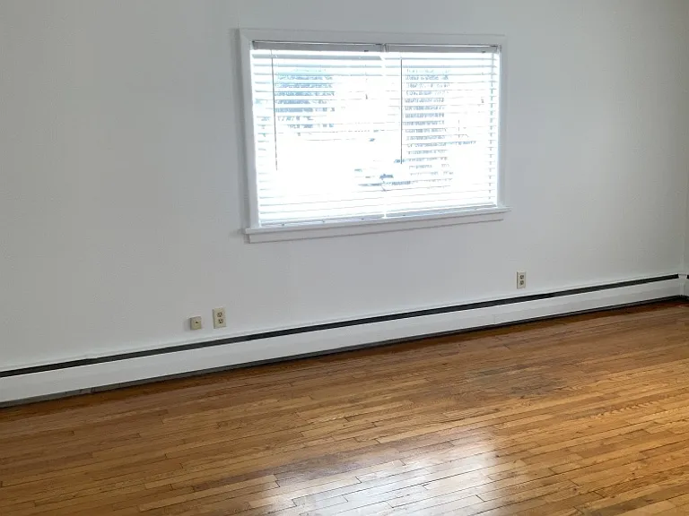 1006 Broadway St — Photo 78