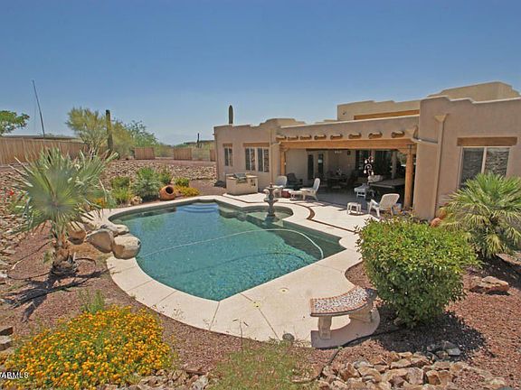 2nd image of 3780 W Placita Rancho Saguaro