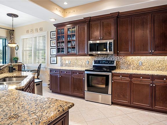 3rd image of 10650 Pelican Preserve Blvd #B